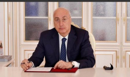İcra başçısı maaşı ilə necə milyonçu olmaq olar?