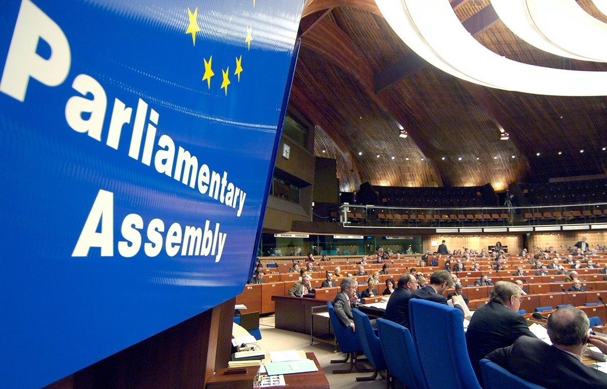 “Azərbaycanda fəalların fəaliyyəti həbsxana ilə nəticələnir”