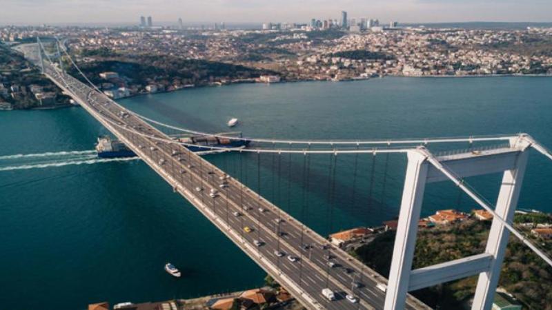 İstanbul körpüsündə dəhşətli hadisə – İki sevgili öldü – FOTO