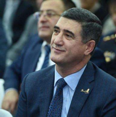 Özünü deputat elan edən Hicran Şərifov ölkə rəhbərliyinin adından necə istifadə edir?