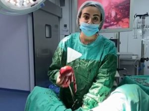 Bakıda həkim qadın üzərində aparılan əməliyyatın 18+ videosunu paylaşdı-VİDEO