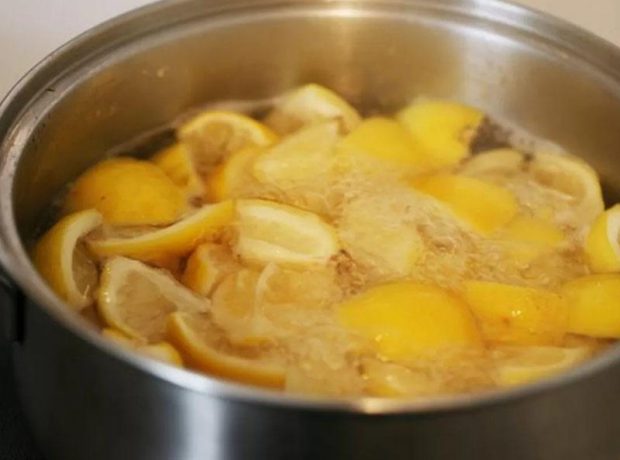 Səhər qaynadılmış limon suyu için – Bel və qarındakı artıq yağlar… Səhər qaynadılmış limon suyu için – Bel və qarındakı artıq yağlar…