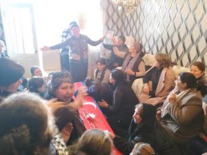 Atası, əmisi və qardaşı hərbçi olan şəhidimizlə vida mərasimi keçirilir – FOTOLAR