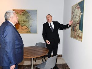 “Bu, neçənci əsrin xəritəsidir?” – Prezident icra başçısına irad tutdu