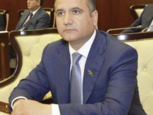 Kəmaləddin Qafarov prezidentin qəzəbinə tuş gəlir: qalmaqallı deputatın aptek biznesi