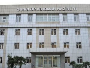 Gənclər və İdman Nazirliyinin əməkdaşından ÖZBAŞNALIQ – Məşqçi ölümlə və həbslə hədələndi