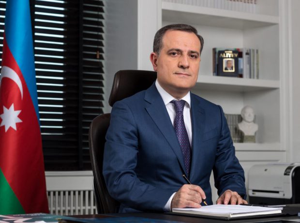 Təhsil naziri valideynlərə müraciət etdi Təhsil naziri valideynlərə müraciət etdi