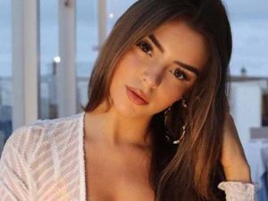 Cazibədar modeldən yataqda seksual paylaşım – FOTO