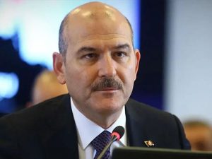 Türkiyənin Daxili İşlər naziri koronavirus qərarına görə istefa verdi (FOTO)