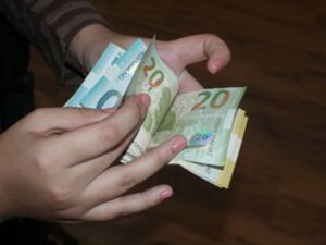 May ayının bütün müavinət və təqaüdləri ÖDƏNİLDİ