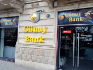 Şirkətlər “Günay Bank”dan depozitlərinin bir hissəsini geri çəkib