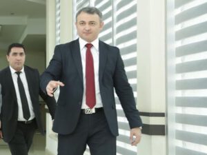 “Rövşən Məmmədov bizi şərləyib…” — AzTV-nin işdən çıxarılan sürücülərindən Prezidentə MÜRACİƏT