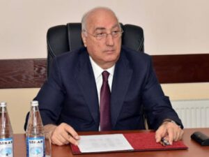 Zakir Fərəcov vergi borcu olan şirkətlərin tender pullarını verəcəkmi?
