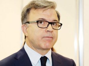 Hüseynqulu Bağırov bəzi mülklərini satışa çıxardı (FOTOLAR)
