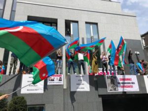 “Los-Anceles və Brüssel təxribatlarının əmrləri İrəvandan verilib”