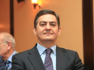 “Onları azadlığa buraxın, məni həbs edin”