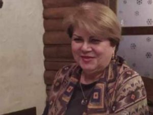 “9 saylı Uşaq Poliklinikasının baş həkimi işçilərdən hər ay pul yığır” – ŞİKAYƏT