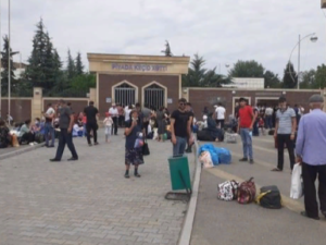 Gürcüstan azərbaycanlı vətəndaşlarını ölkəyə buraxmır – FOTO
