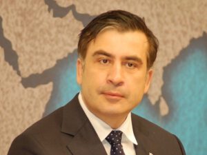 Saakaşvili 8 ildən sonra Gürcüstana qayıtdı