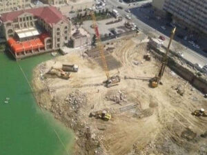 Bakıda gölü qurudub yaşayış kompleksi tikmək istədilər – Tikinti dayandırıldı