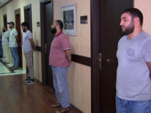 Gənc oğlanı döyən “dindarlar” saxlanıldı – VİDEO