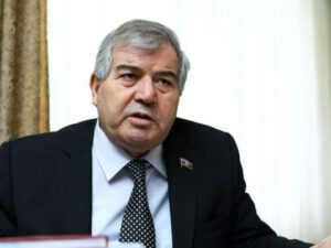 Sabir Rüstəmxanlı yenidən partiya sədri seçildi