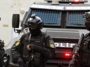 Bakıda kriminal aləmin nümayəndələrinə qarşı əməliyyat: 100-dək şəxs saxlanılıb