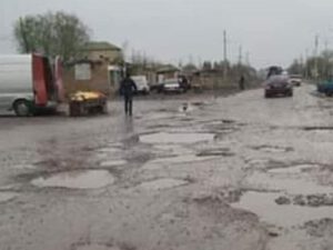 İllərdir təmirsiz qalan yol: AAYDA biraz da dözün deyir…