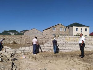 Dövlət Xidməti İcra Hakimiyyətindən qanunsuz tiklinin sökülməsini tələb etdi – FOTO