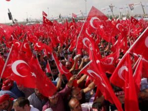 Siyasi prosesləri devrimçi dinamikalar yönləndirir