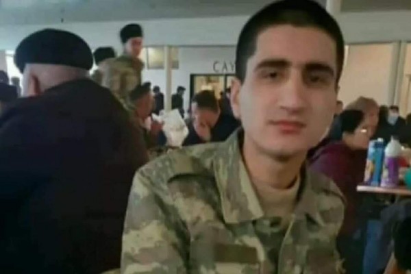 Tovuz döyüşlərində komaya düşən əsgərimizdən XƏBƏR VAR Tovuz döyüşlərində komaya düşən əsgərimizdən XƏBƏR VAR