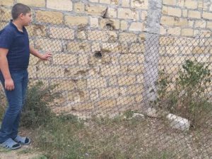 Düşmən Ağdam kəndində dinc sakinləri və yaşayış məntəqələrini atəşə tutub – FOTOLAR