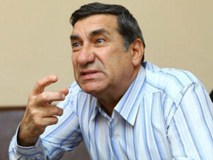 Arif Quliyev: “Təqaüddəyəm, kef edirəm”