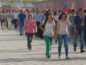 Bakıda müharibə tələbi: “Ya Qarabağ, ya ölüm! – VİDEO