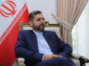 İran XİN: Rəsmi Tehran Bakı ilə əlaqələrini inkişaf etdirməkdə qərarlıdır