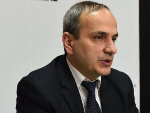 Ekspert: “Eşşək” sözündəki “ş” hərfinin biri ixtisar edilməlidir