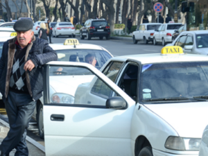 Bakıda taksi qiymətləri 2-6 manat bahalaşcaq – AÇIQLAMA