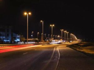 Piyadalar təhlükədə: Yollar nə vaxt işıqlandırılacaq? – VİDEO