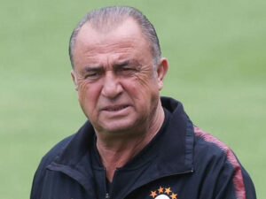 “”Neftçi”yə yuxarıdan aşağı baxmaq olmaz” – Fatih Terim