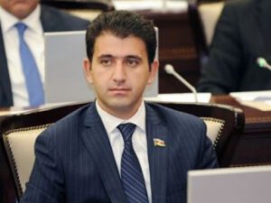 Ermənilərin kim olduğunu unutmamalıyıq – Naqif Həmzəyev