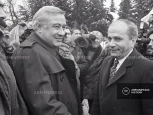 Rəsul Quliyevin işğalçı Ermənistan spikeri ilə birgə görüntüləri yayıldı…- FOTO
