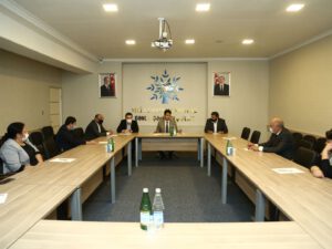 Naqif Həmzəyev partiya fəalları ilə görüşüb – FOTO