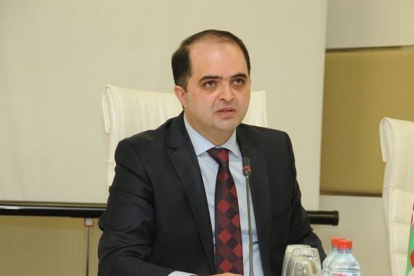 Rəşad Mahmudov: “Azərbaycan əsgərinin sağlamlığının qorunması üçün səhiyyə işçiləri var gücü ilə çalışır” Rəşad Mahmudov: “Azərbaycan əsgərinin sağlamlığının qorunması üçün səhiyyə işçiləri var gücü ilə çalışır”