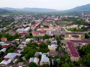 Xarici jurnalistlər Dağlıq Qarabağdan çıxırlar