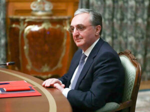 Ermənistan XİN rəhbəri növbəti dəfə Moskvaya yollanıb