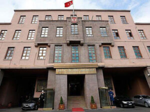 Türkiyə Milli Müdafiə Nazirliyi: “Qardaş Azərbaycan bu alçaqlığa cavabı cəbhədə verir”
