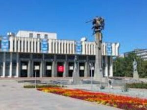 Qırğızıstanda dövlət çevrilişinə cəhd edildi – Prezidentdən ŞOK AÇIQLAMA