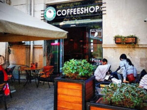 Bakıdan ermənilərə dəstək fonduna 50 min dollar köçürən iş qadını kimdir? – Partiya sədrindən ilginc paylaşım – FOTO