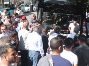 Orduya yollanan əsgərlərimiz İZDİHAM YARATDI: “Öldü var, döndü yox!” – VİDEO