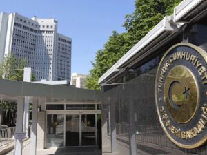 Türkiyə XİN Kanada hökumətinə PUA-larla bağlı cavab verdi